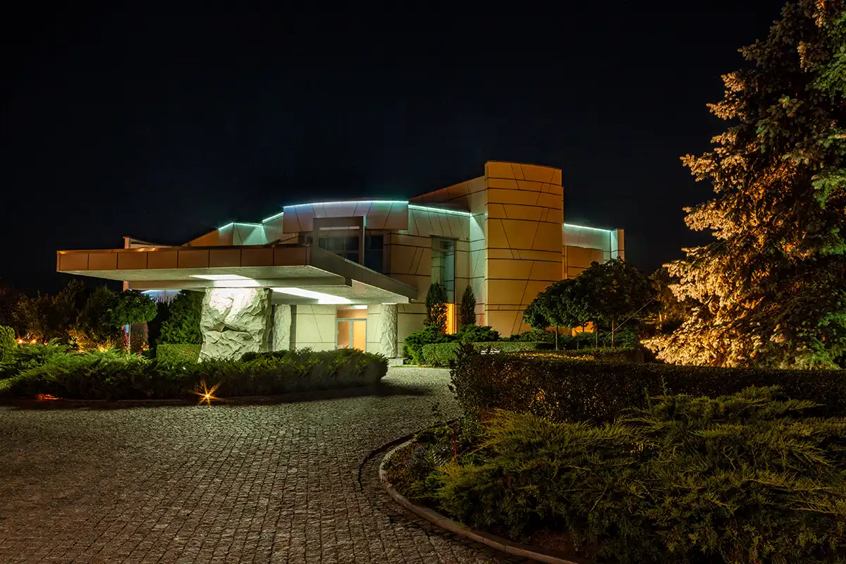 Bungalow lighting design