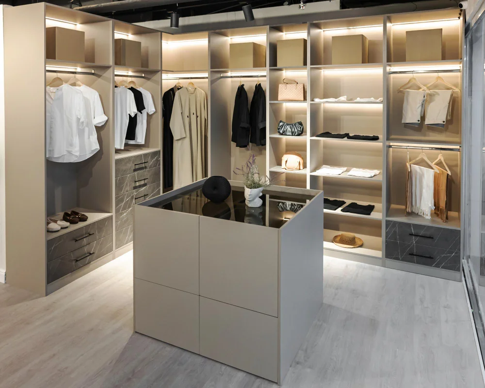 Dressing Room Lighting Design