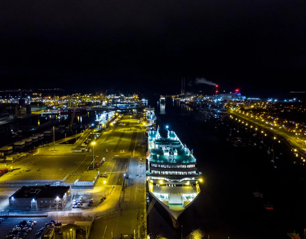 Seaport Road Lighting