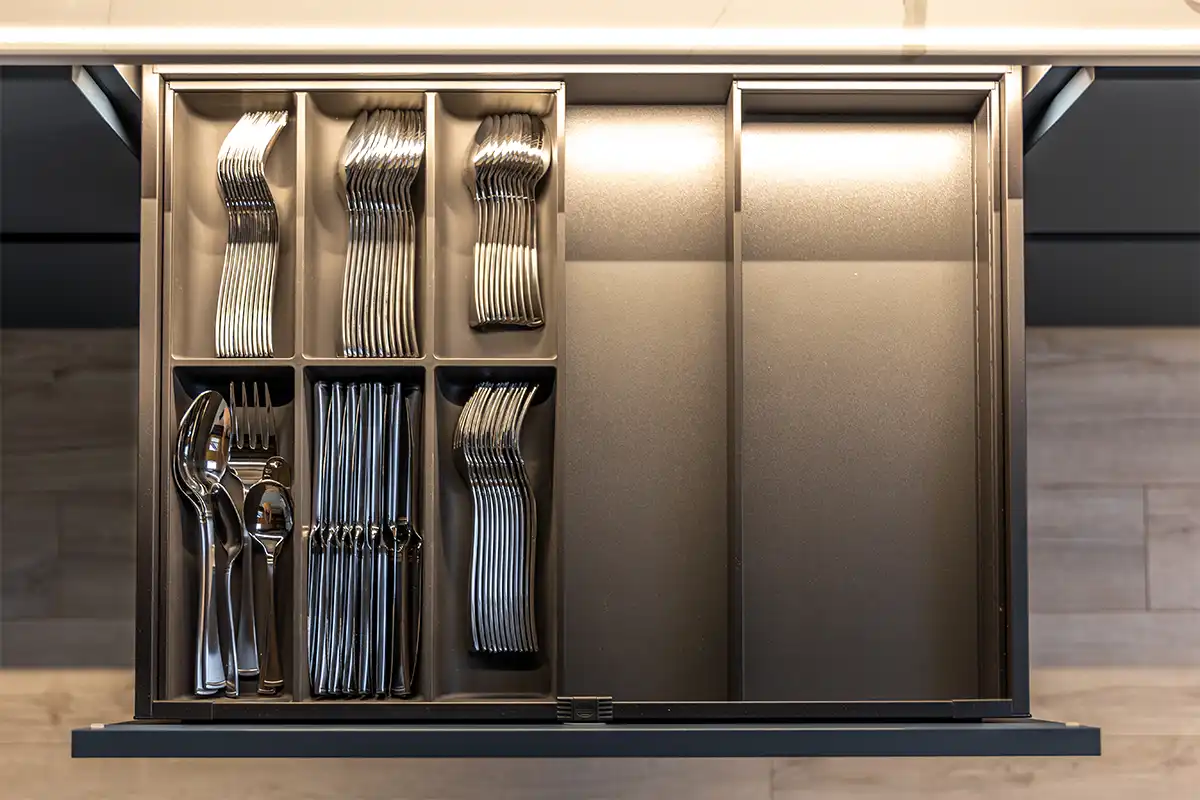 Under Cabinet Lighting