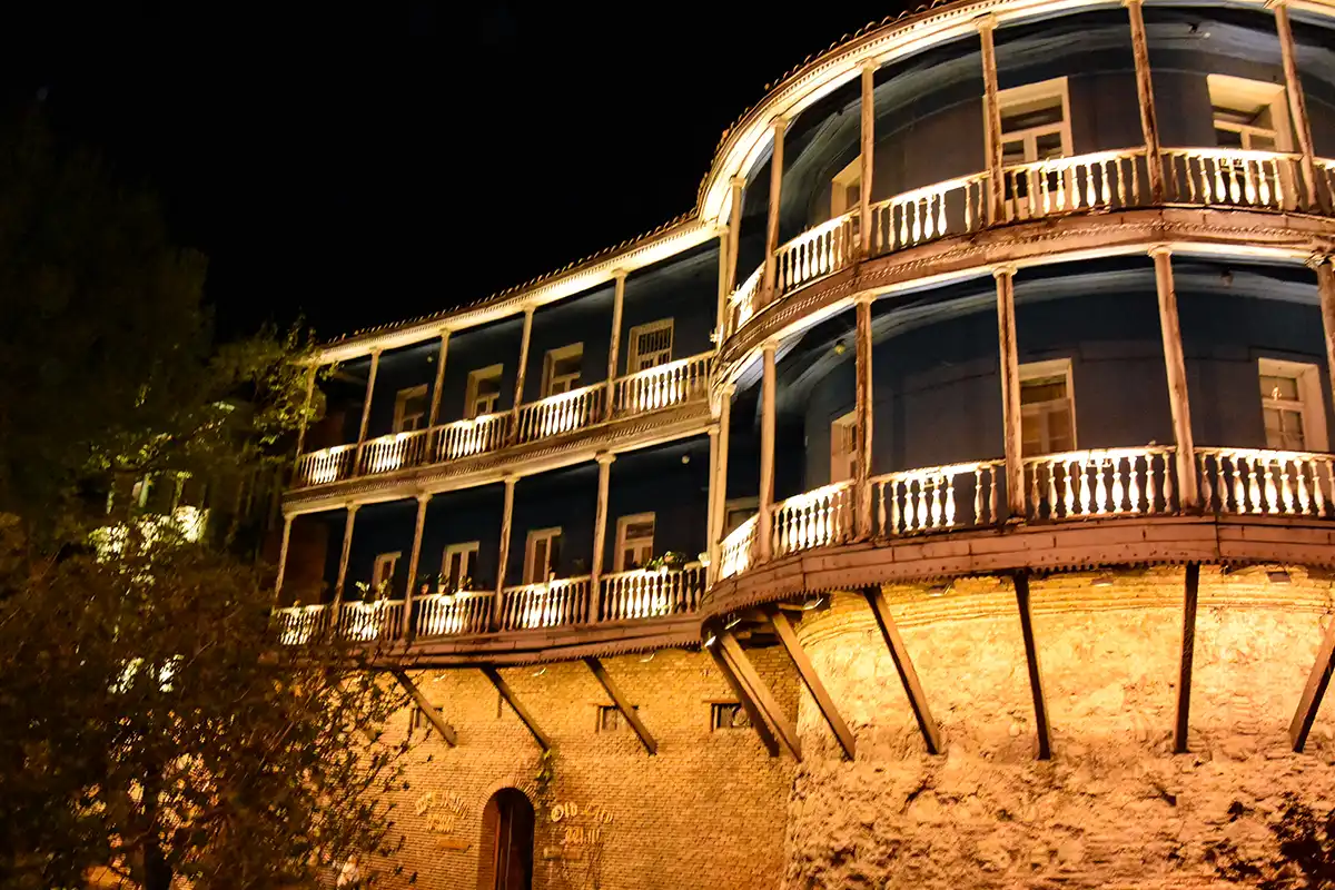 villa facade lighting design