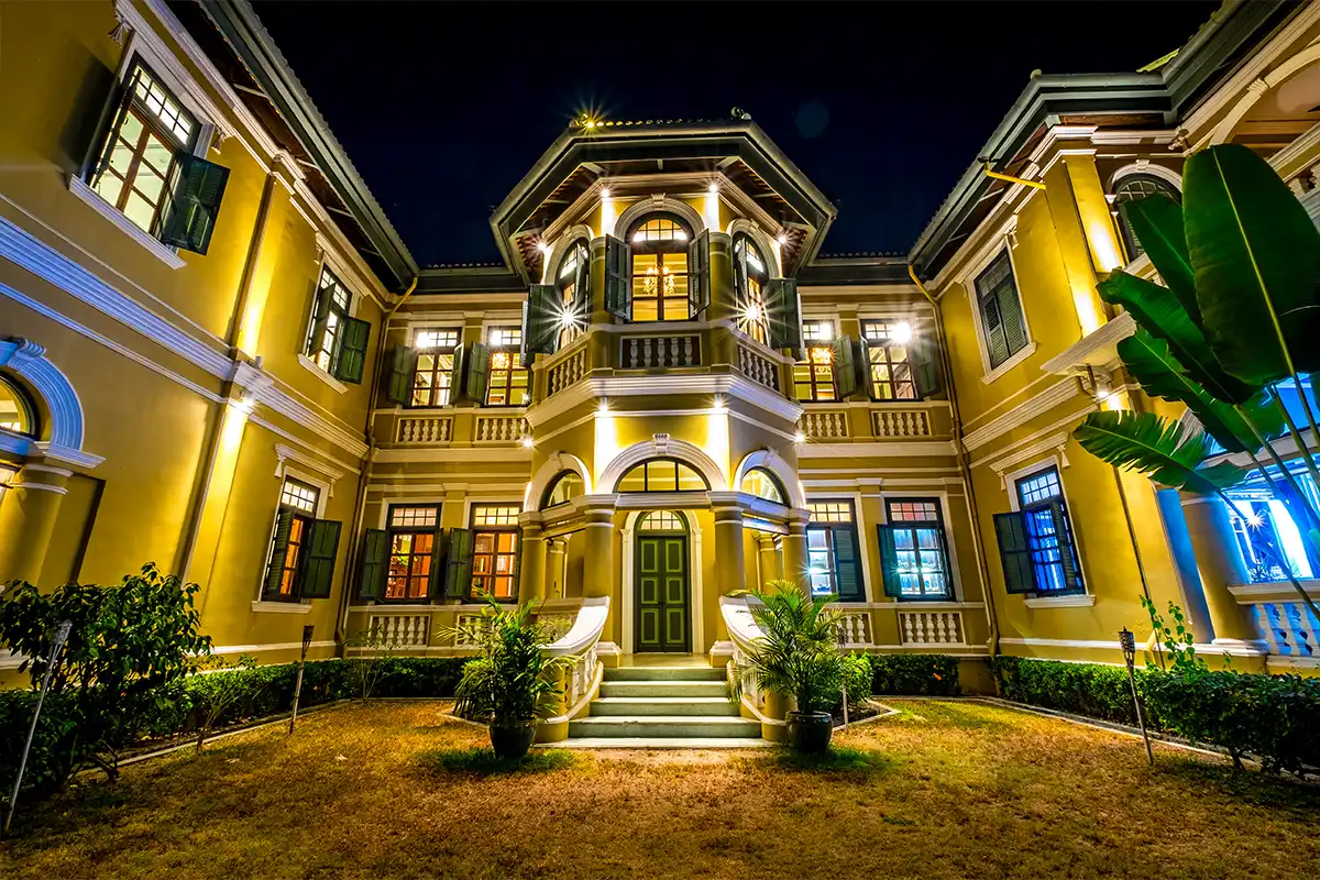 villa facade lighting design